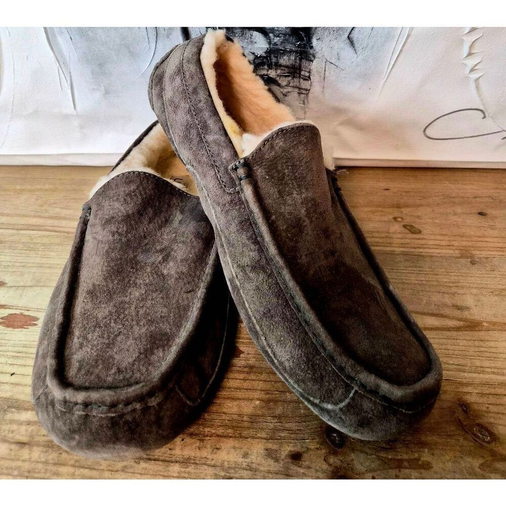 Ugg slippers